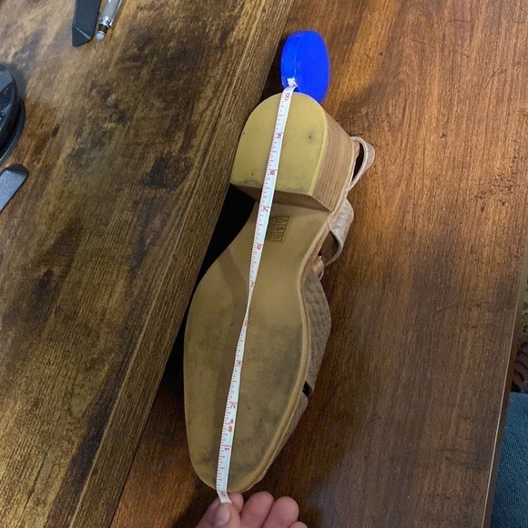 Jeffrey Campbell Brown Textured Sandals - Picture 12 of 12